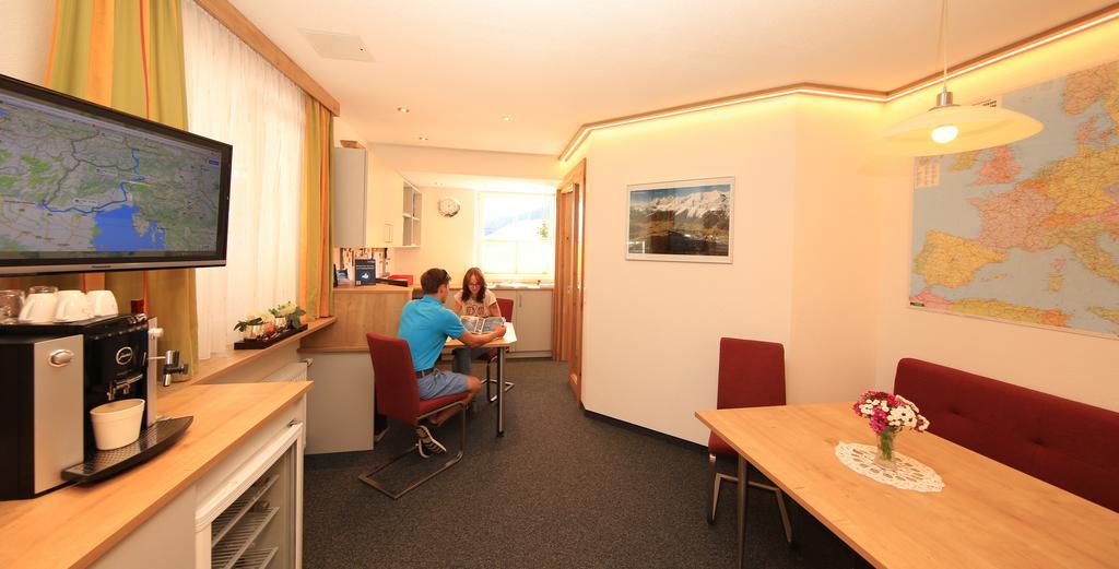 Appartement Hubner 람자우 암 다흐스타인 외부 사진